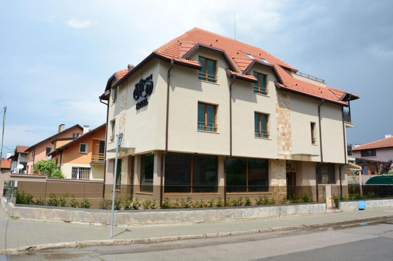 Хотел Bliss Kazichene Dış mekan fotoğraf