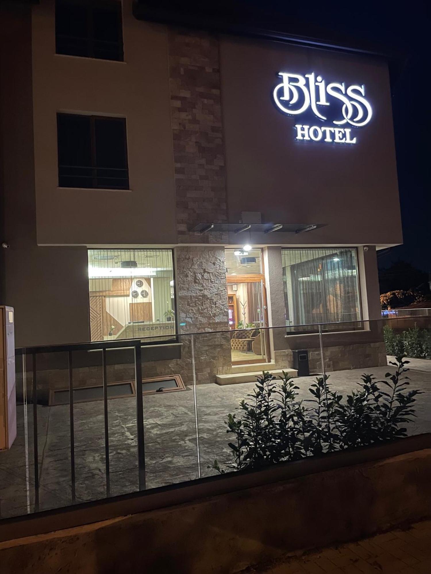 Хотел Bliss Kazichene Dış mekan fotoğraf